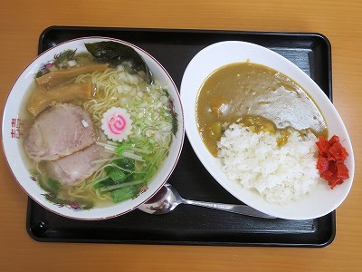 淡麗ラーメン＋半カレー