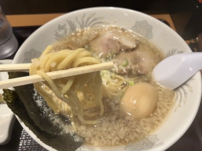 麺リフトアップ