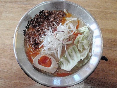 金ごまタンタン麺