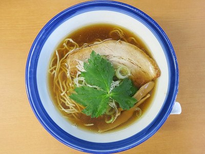 醤油らーめん